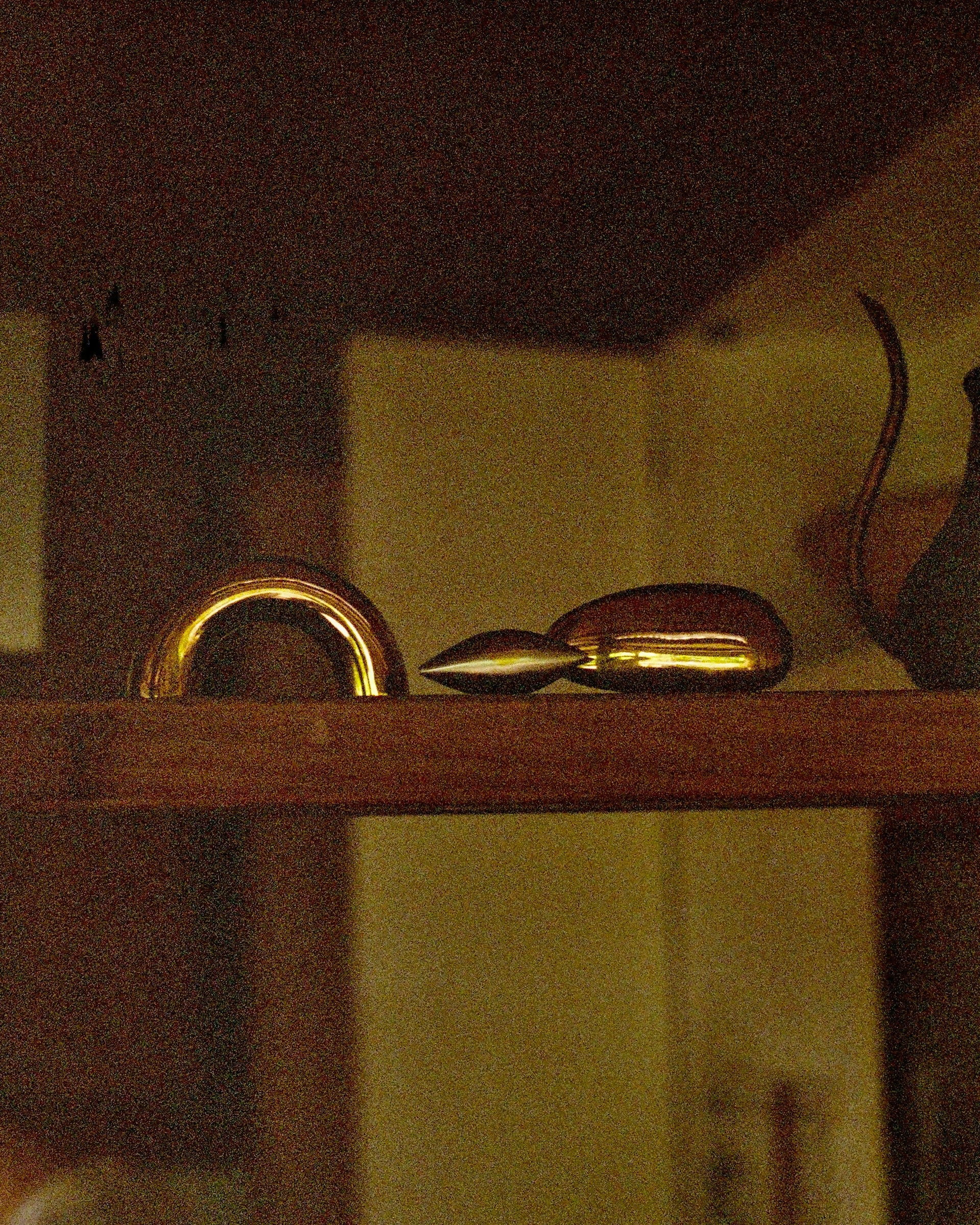 MOMI KNOB/HOOK LONG BY MAHA ALAVI