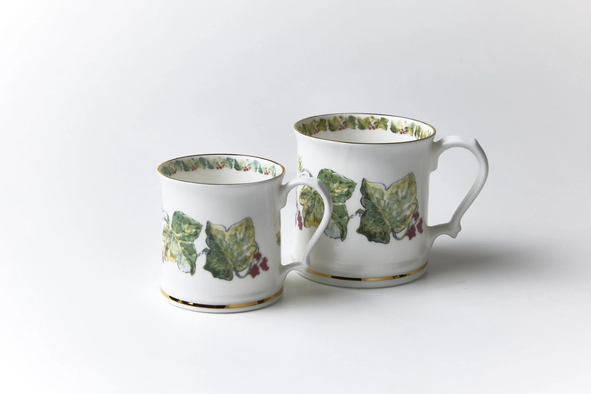 SMALL PAIR OF IVY MUGS BY THE CL COLLECTION