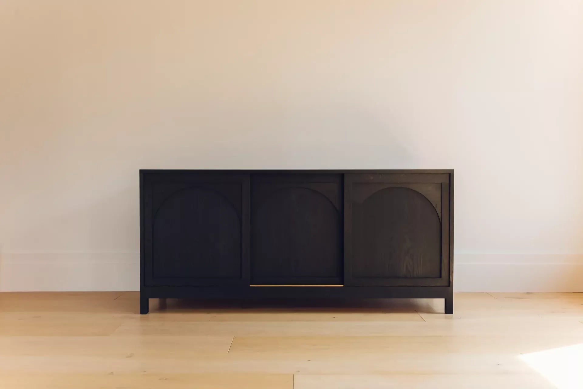 (NEW) KONIG SIDEBOARD BY GALVIN BROTHERS