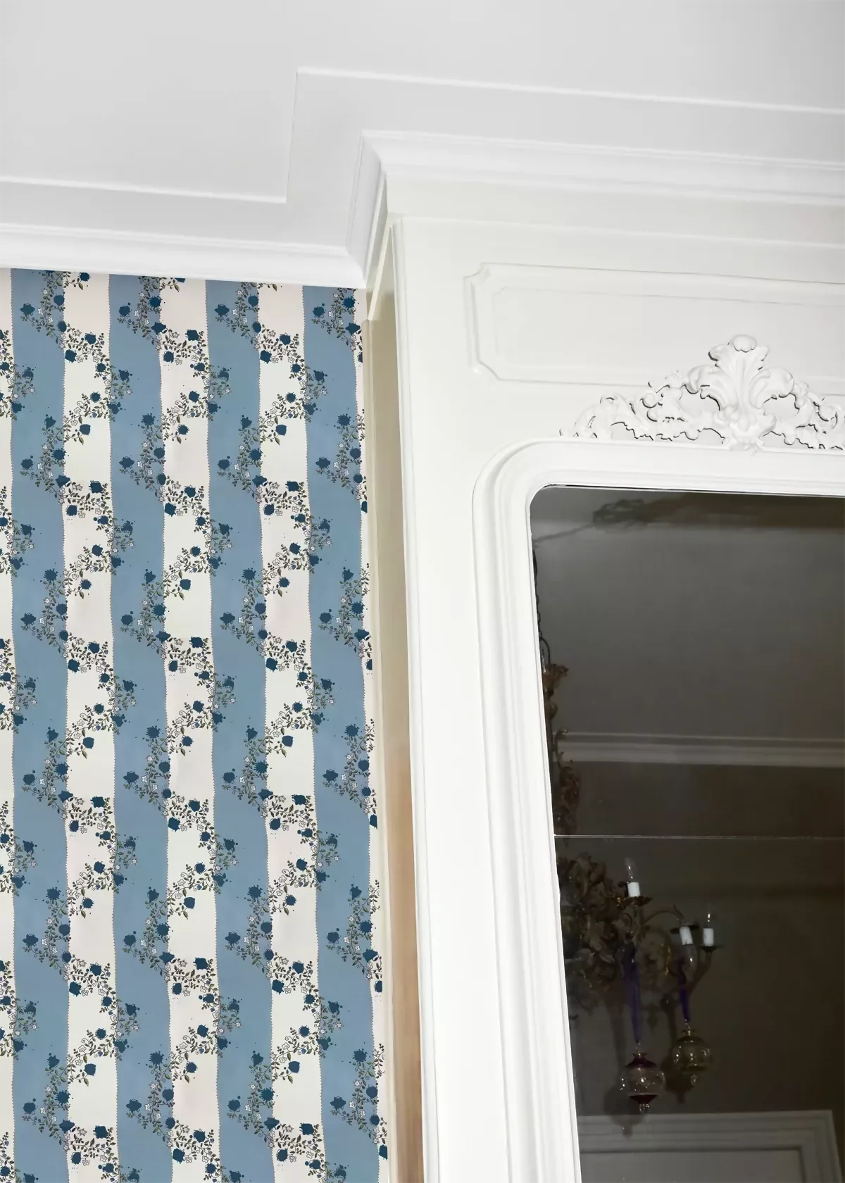 VINE BLOTS IN DUSTY BLUE WALLPAPER BY FRANQUEMONT