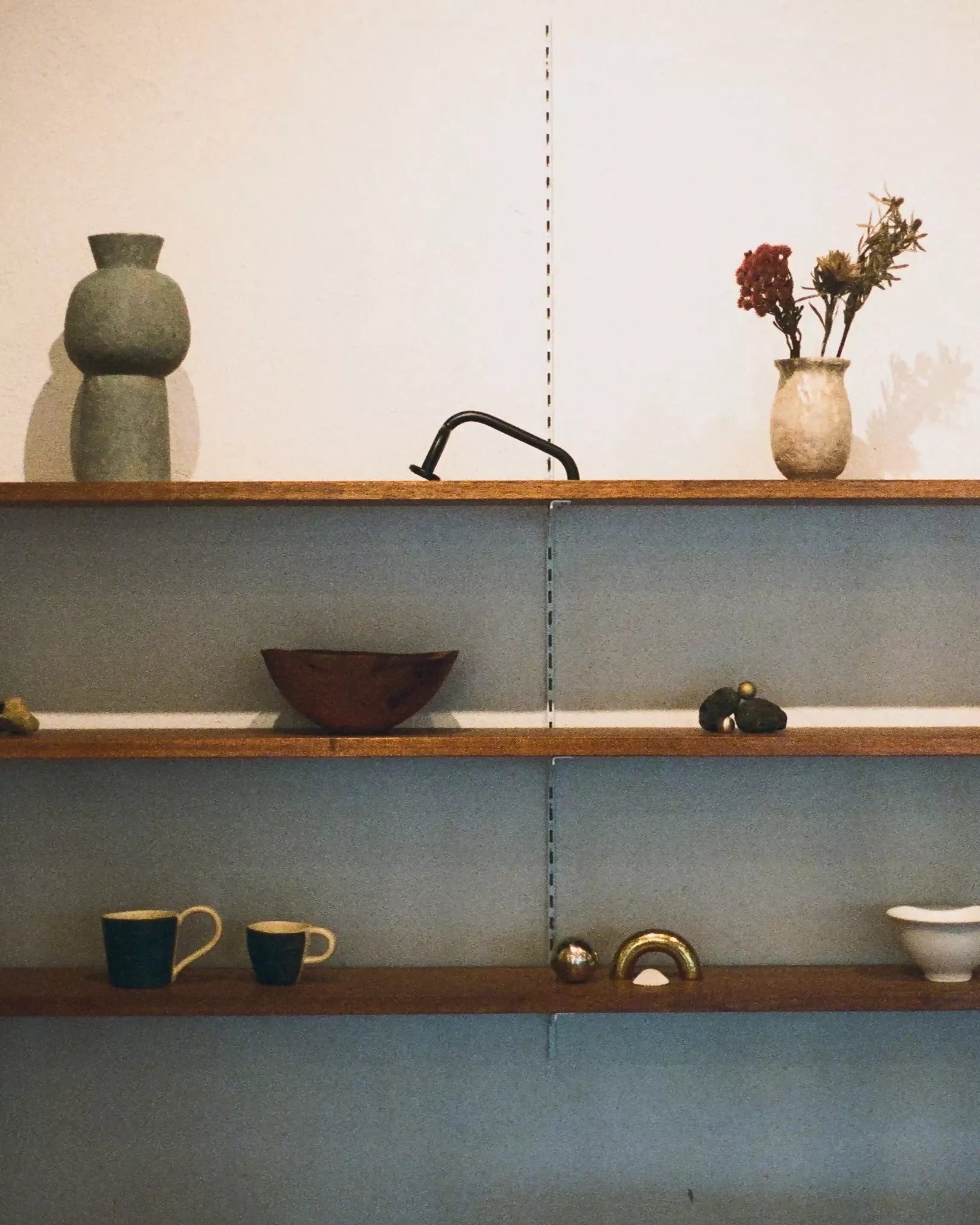 FAUNA ROLL HOLDER BY MAHA ALAVI