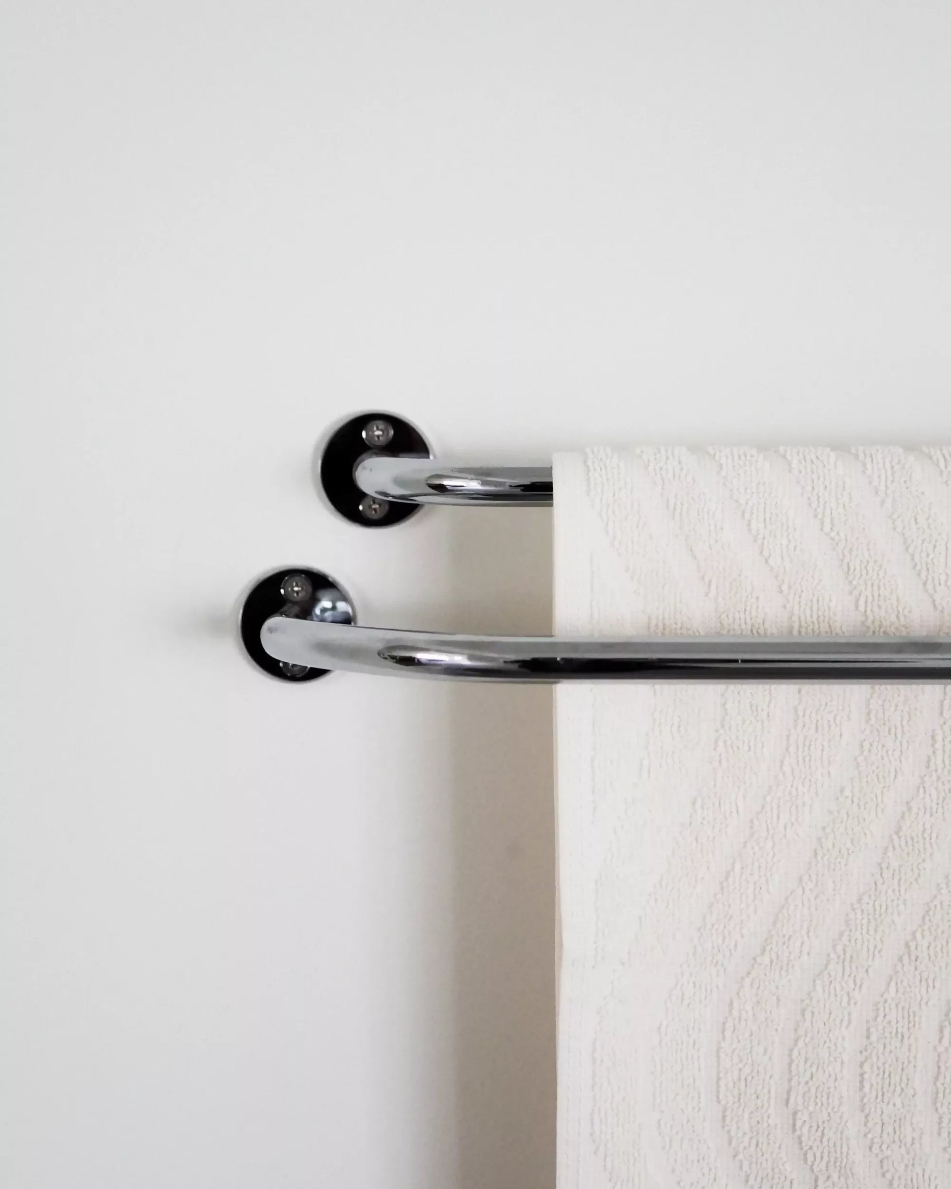 FAUNA TOWEL BAR DOUBLE BY MAHA ALAVI
