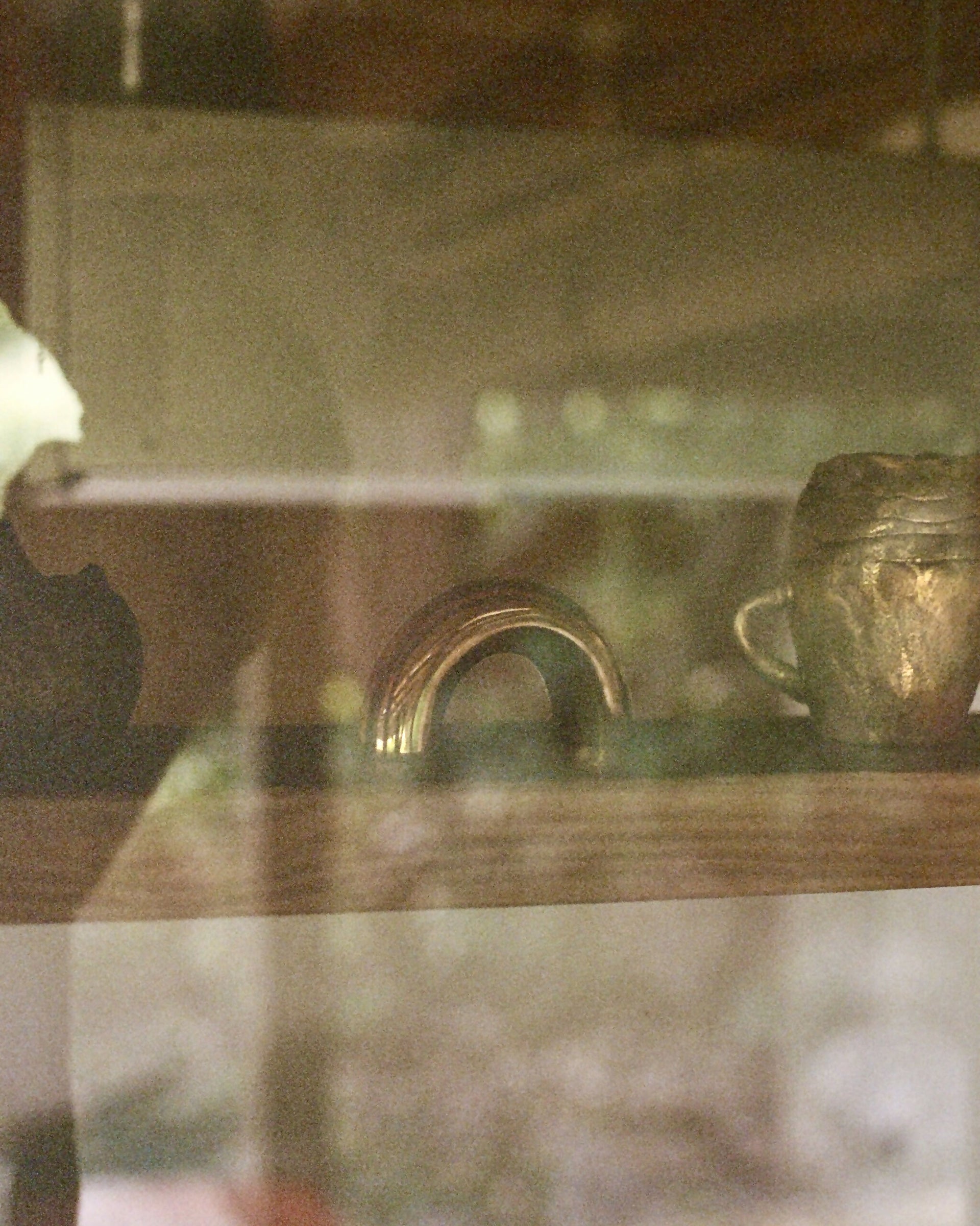 CERCLE PULL THICK BY MAHA ALAVI