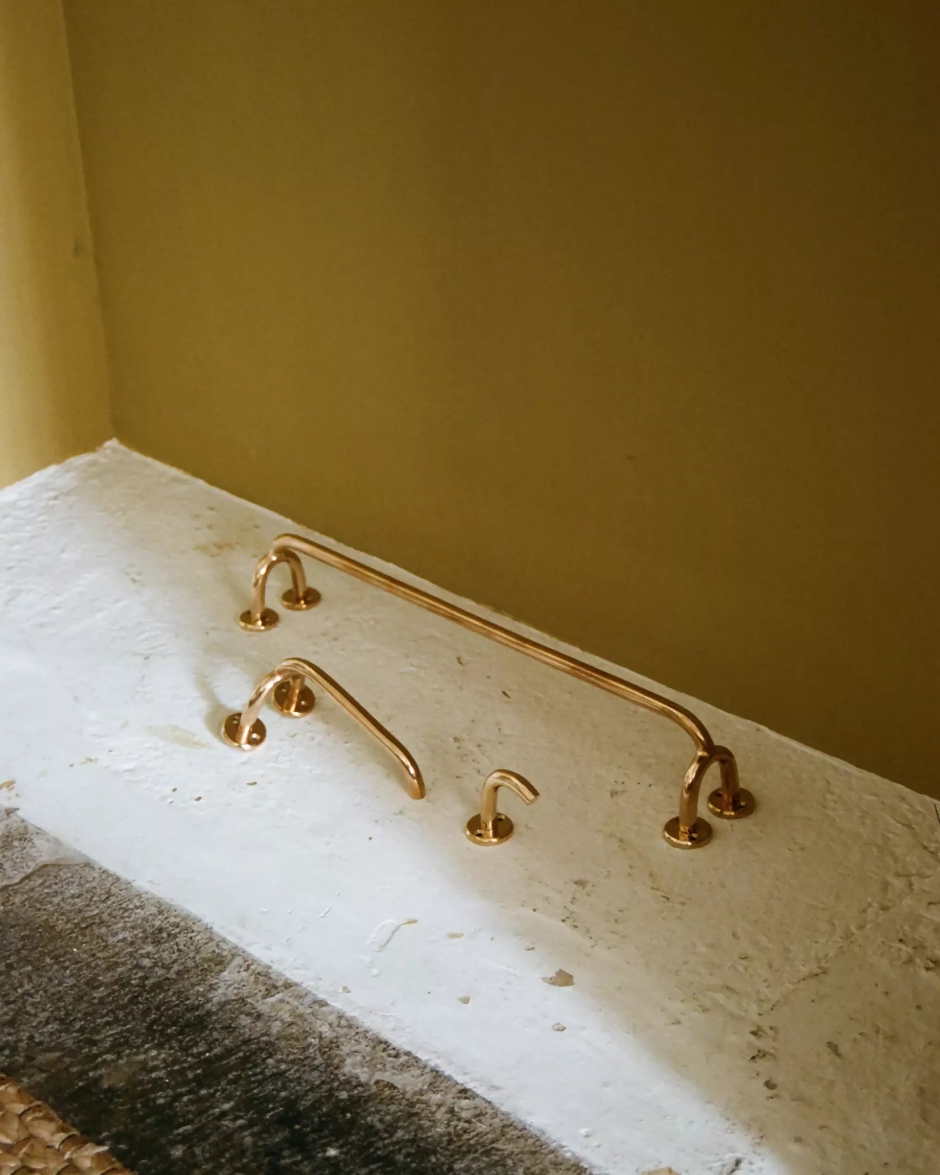 FAUNA TOWEL BAR BY MAHA ALAVI