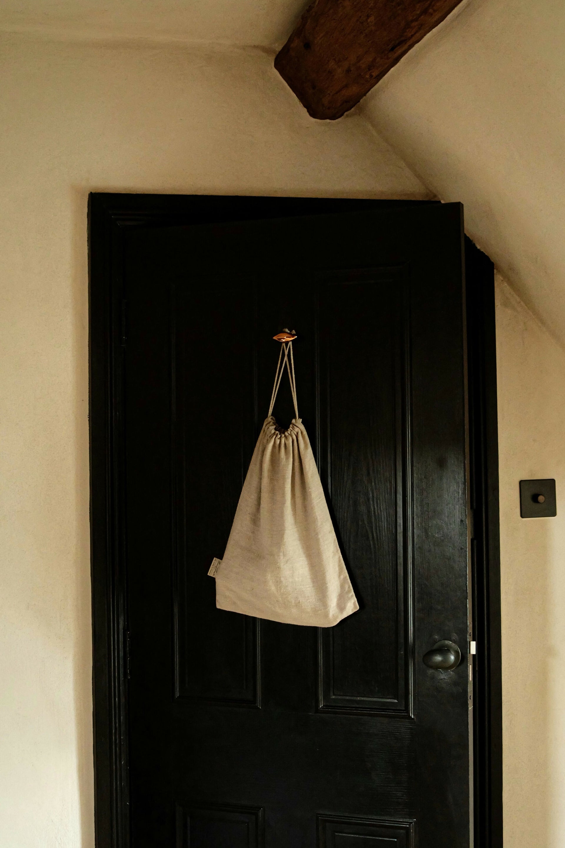 GOOD EYE KNOB/HOOK BY MAHA ALAVI