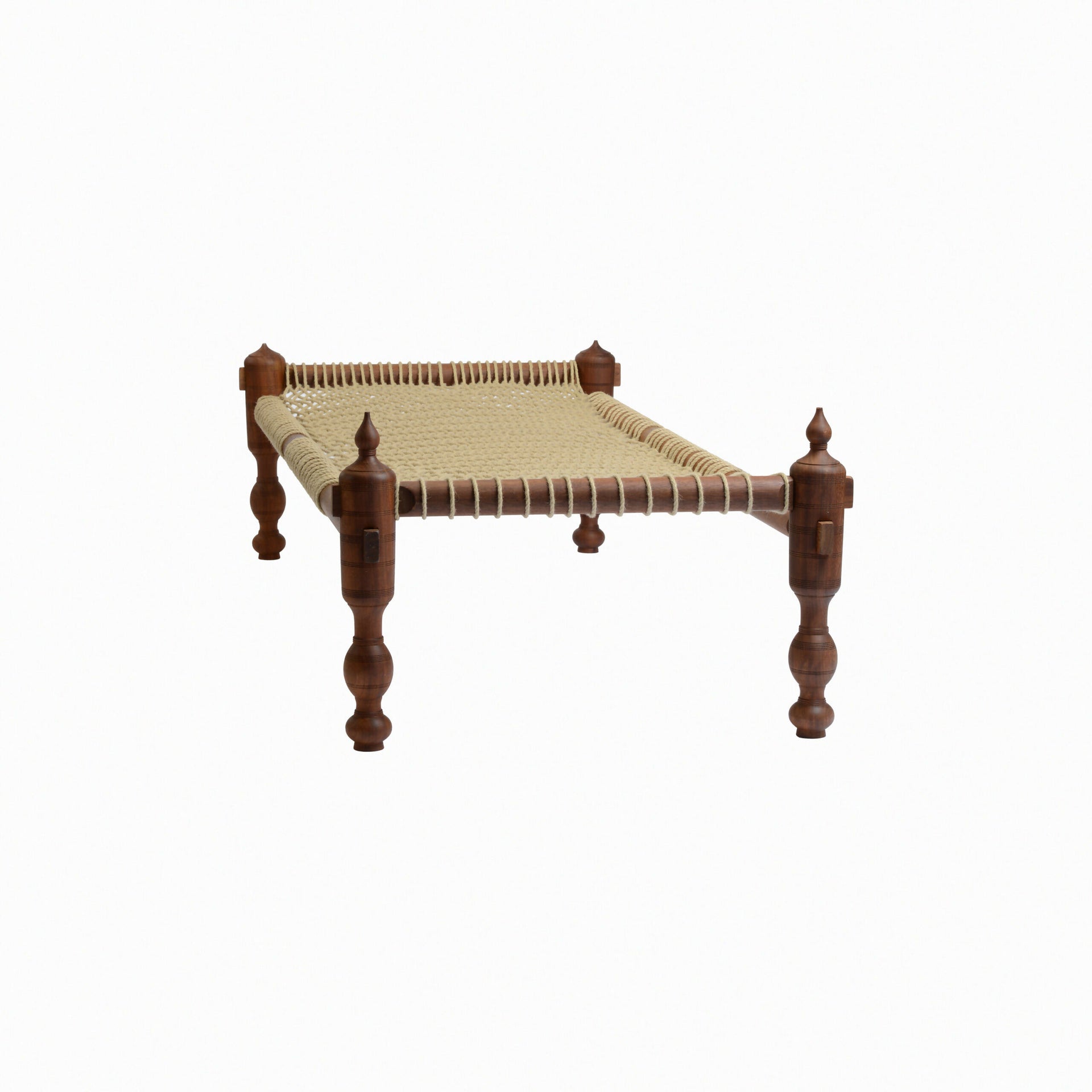 TABI JACKSON GEE EDIT: DAYBED BY THE DAYBED COMPANY