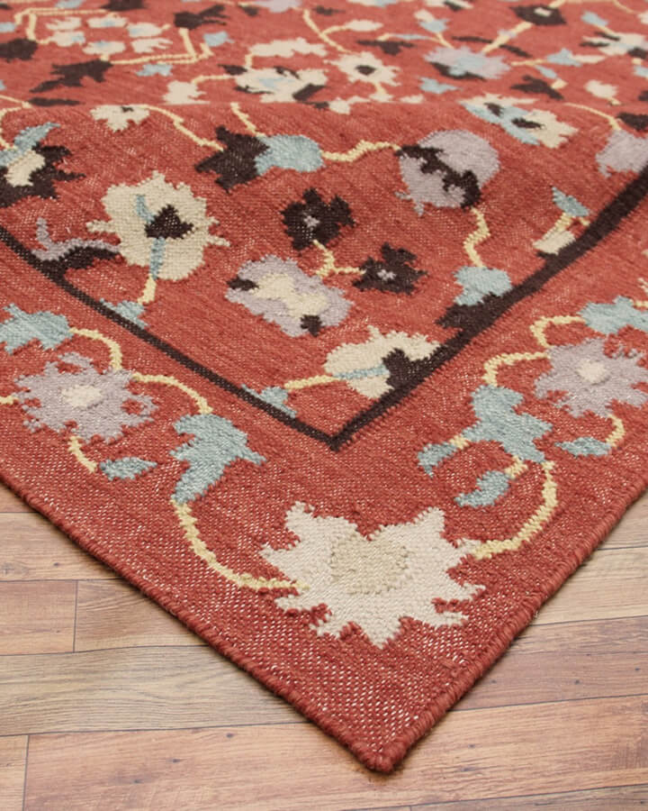 RED BOTANICAL RUG