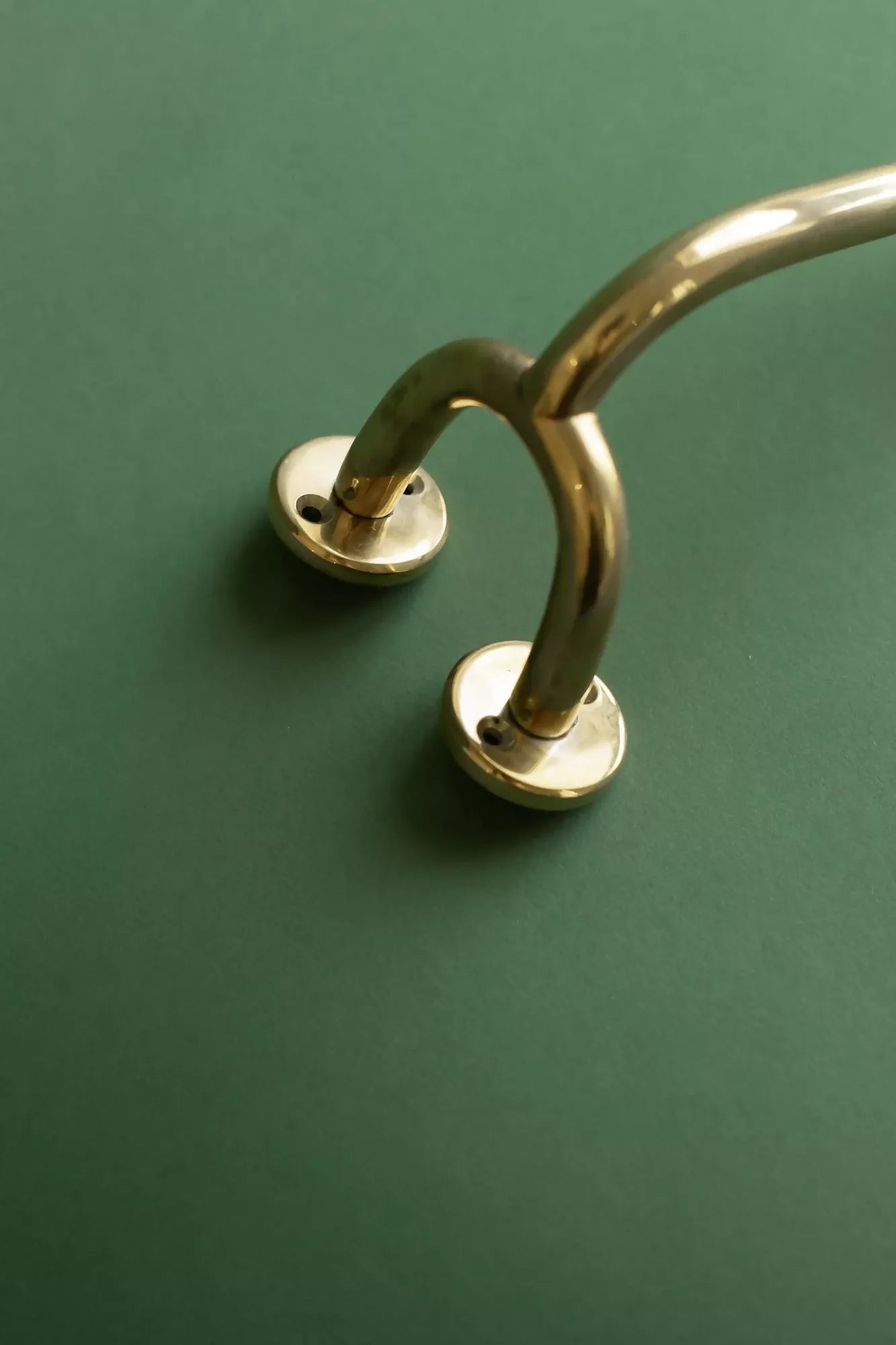 FAUNA ROLL HOLDER BY MAHA ALAVI