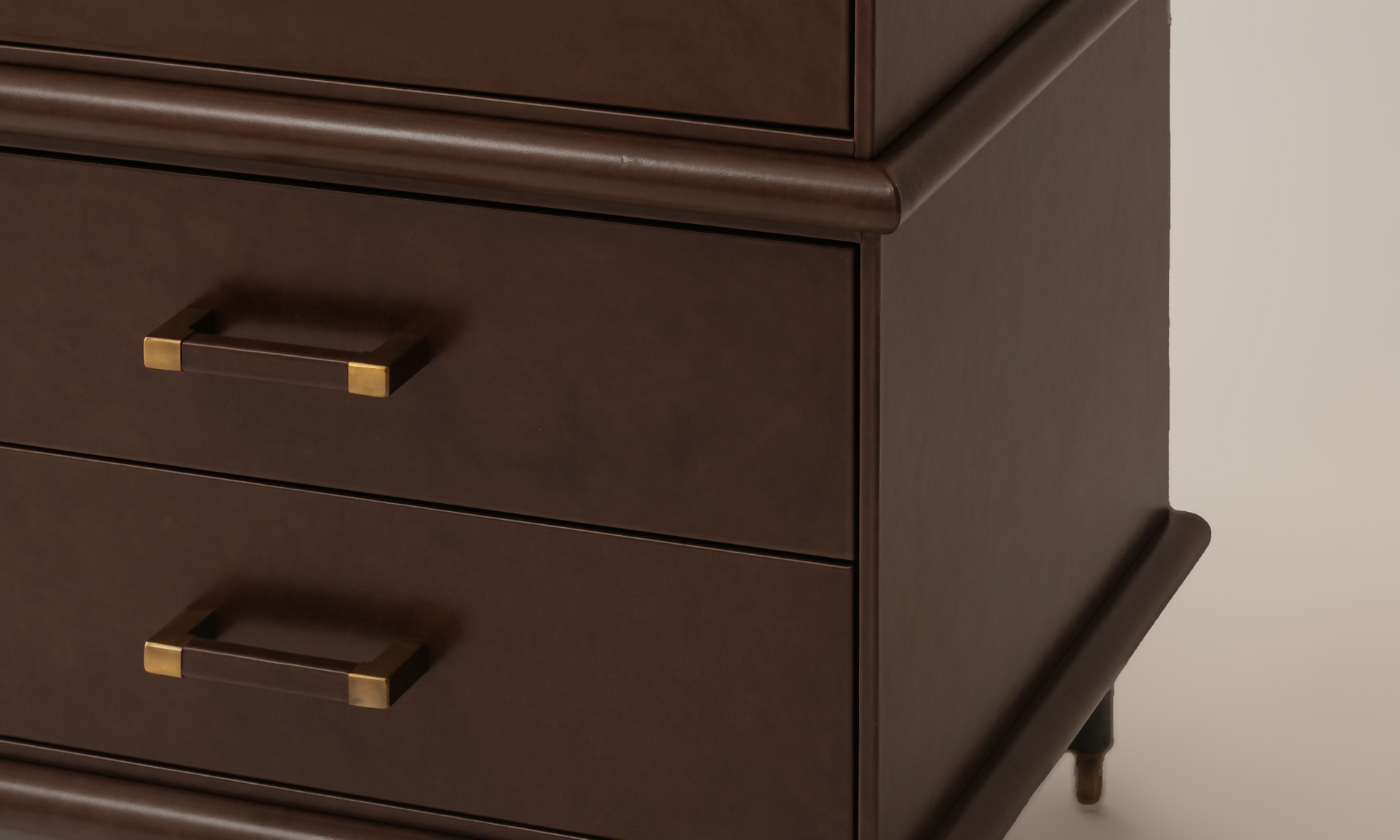 BEMBO WARDROBE BY ORIOR