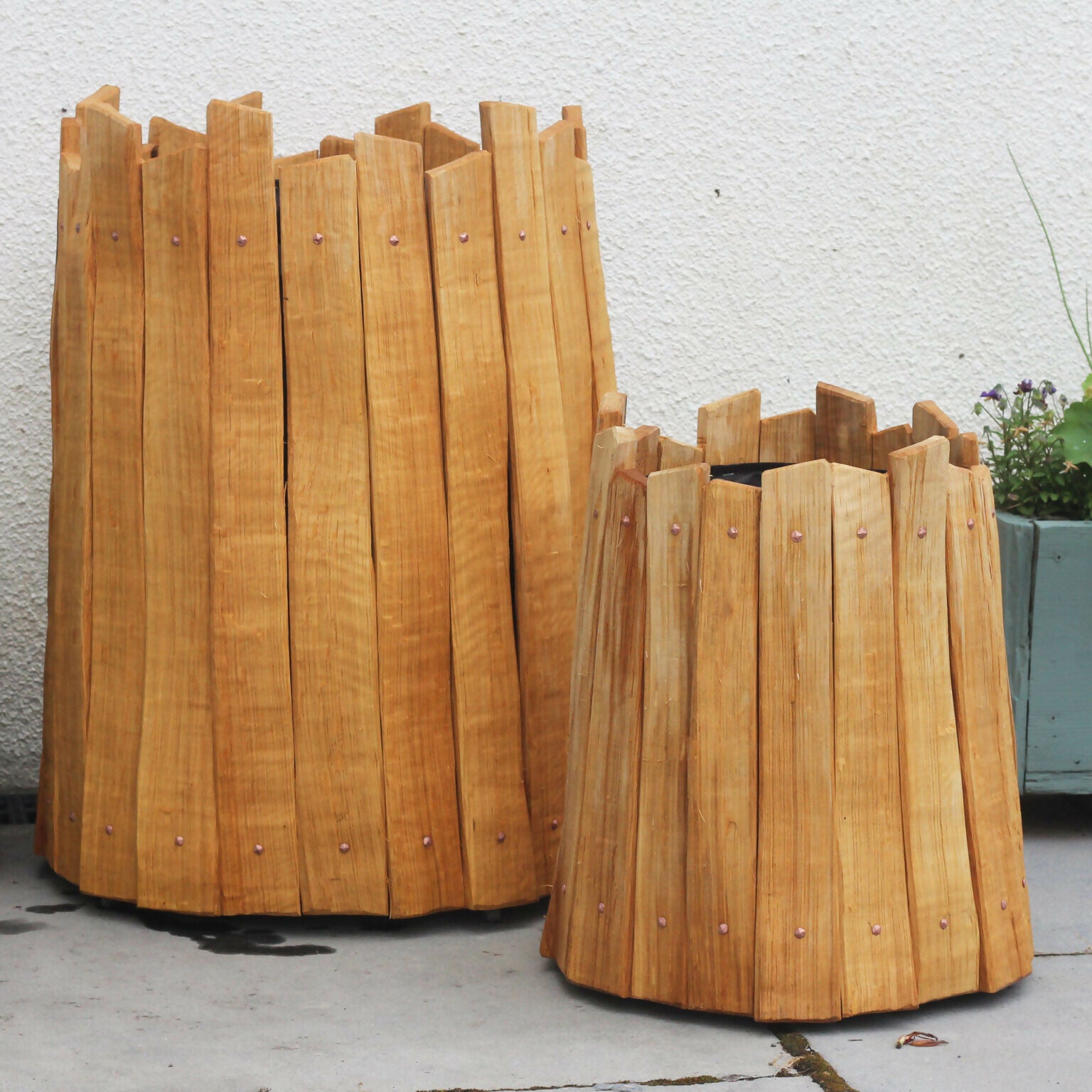 TABI JACKSON GEE EDIT: CLEFT OAK PLANTER (LARGE) BY TABI JACKSON GEE & JACK RITSON