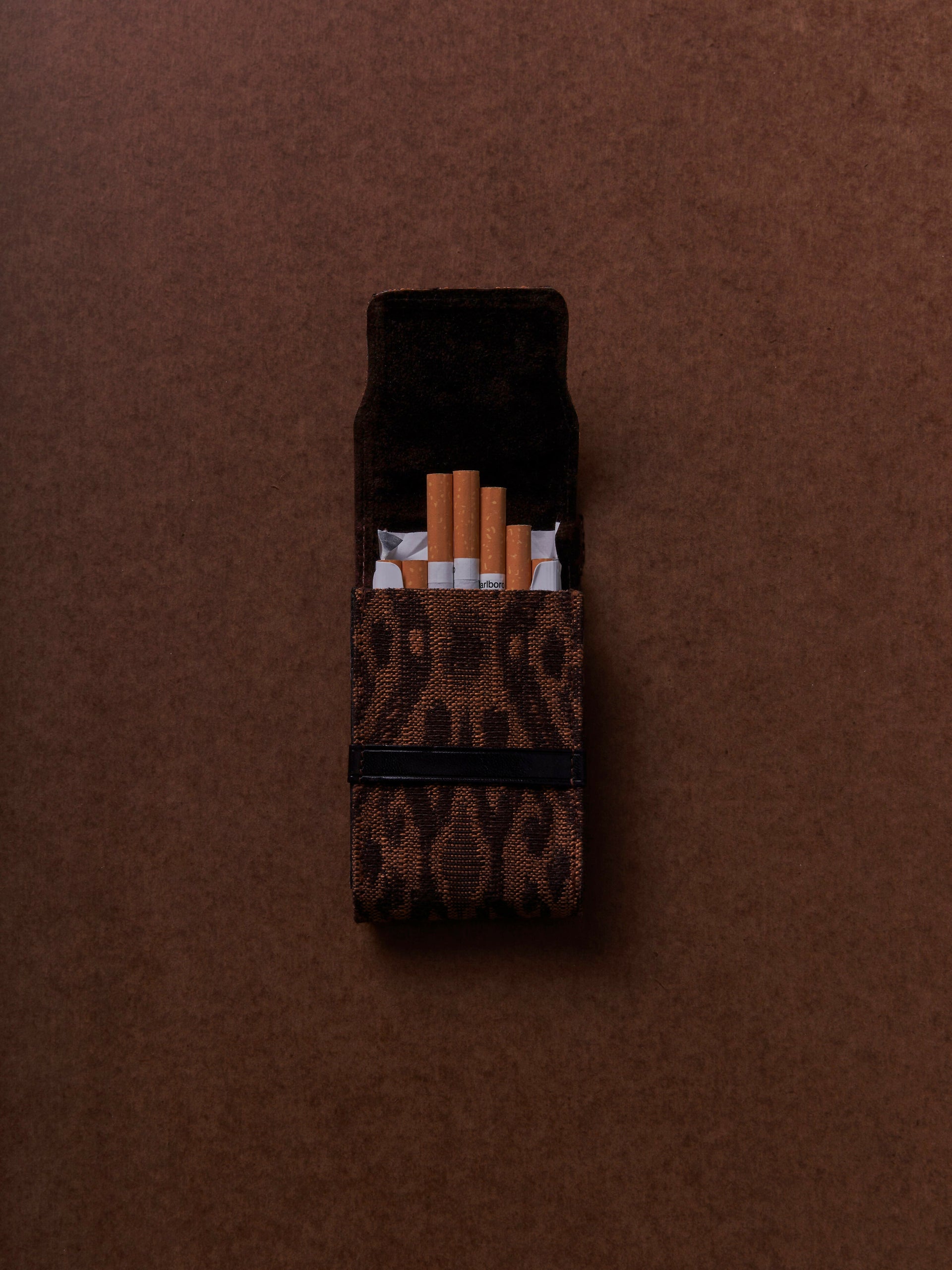 THE CARD SLEEVE - IKAT TORTOISESHELL BY CC MOULTON