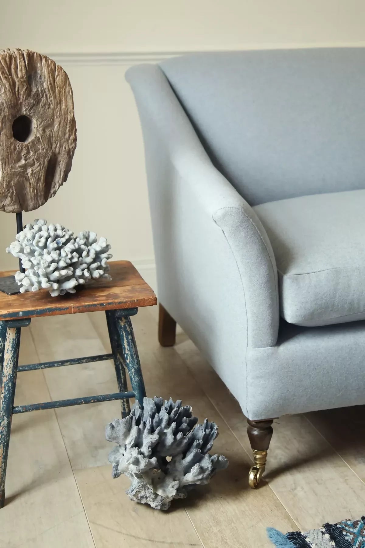 ELMSTEAD LOVESEAT BY LORFORDS CONTEMPORARY