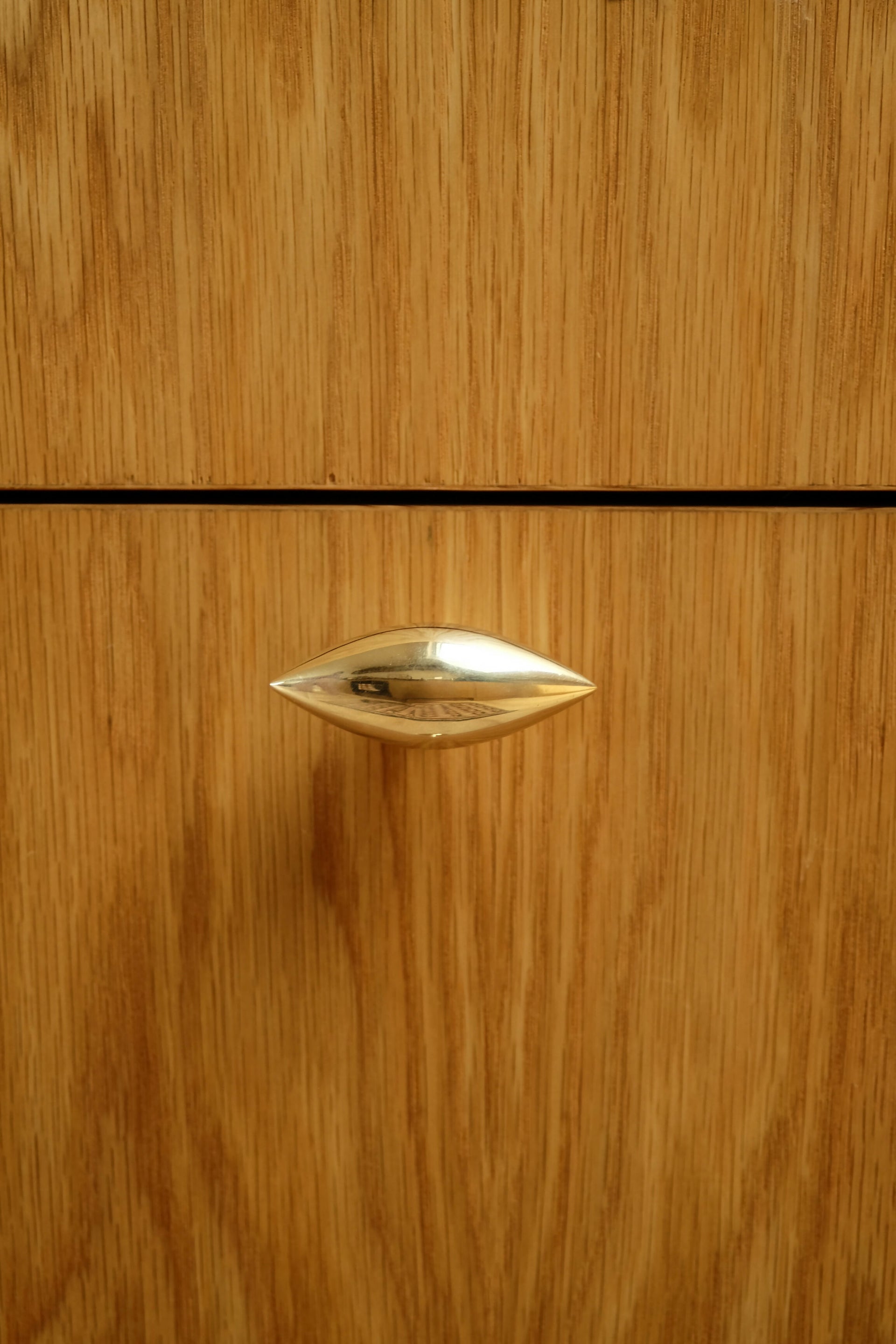 GOOD EYE KNOB/HOOK BY MAHA ALAVI