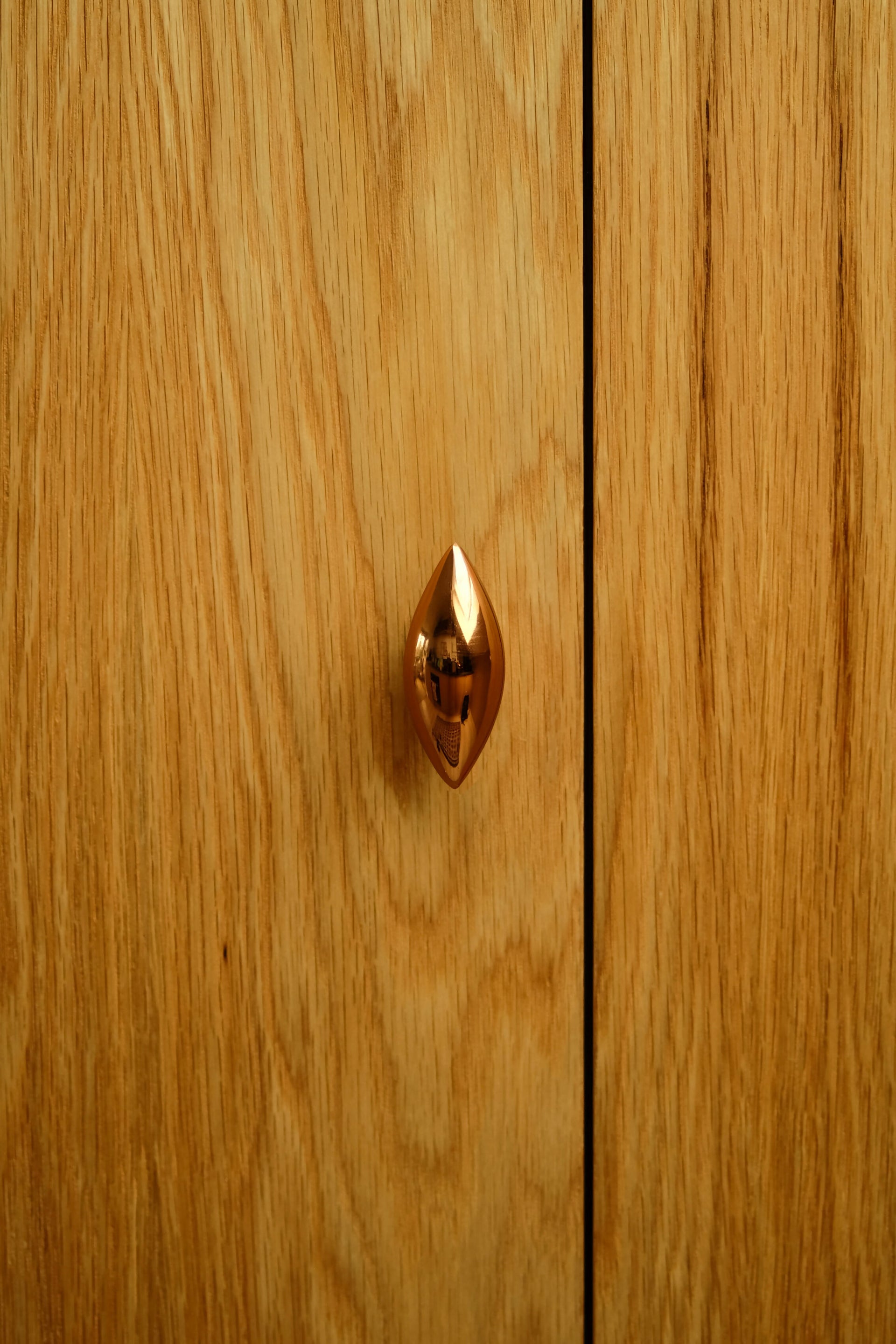 GOOD EYE KNOB/HOOK BY MAHA ALAVI