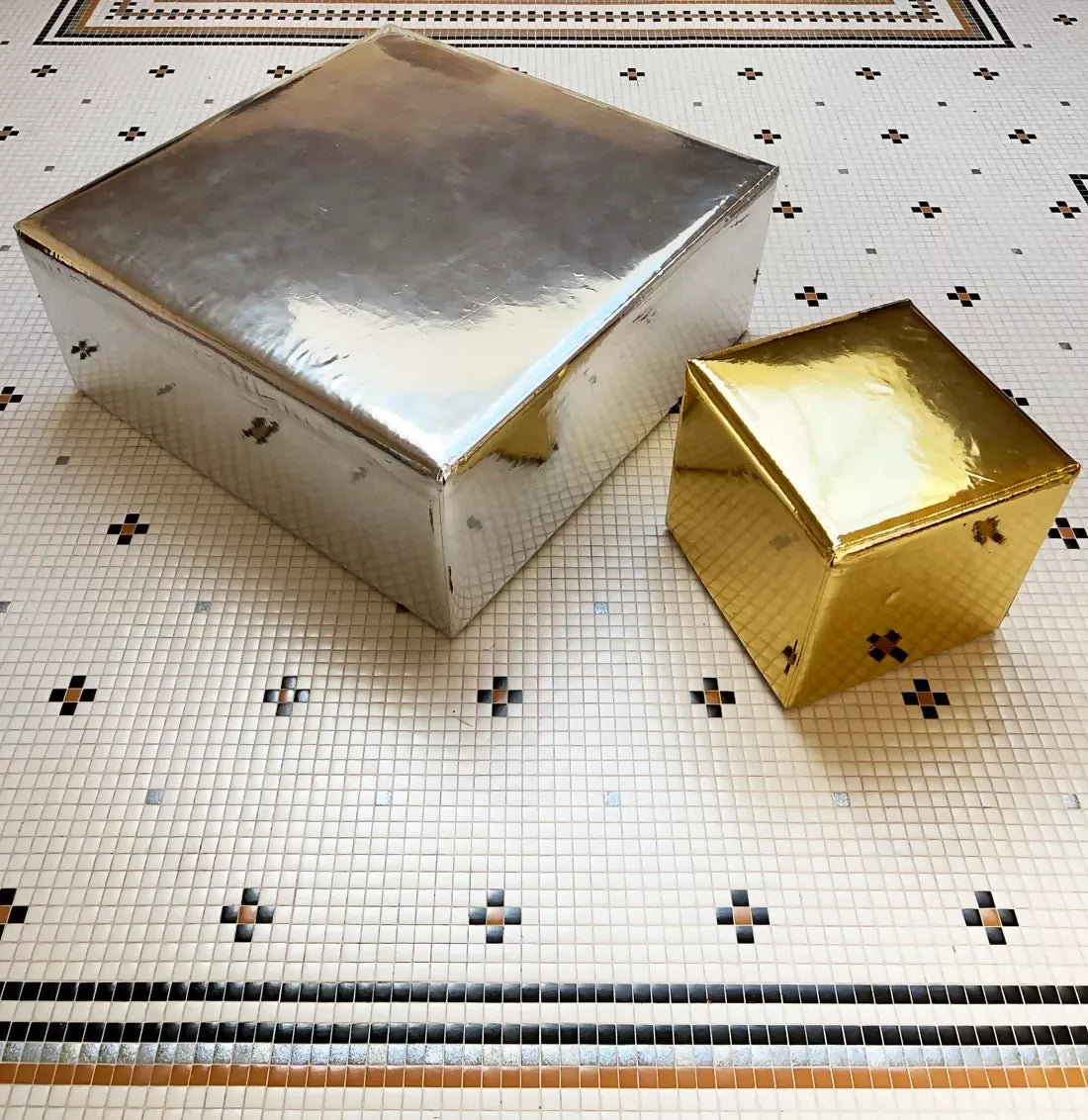 DISCO OTTOMAN, GOLD BY CERAUDO