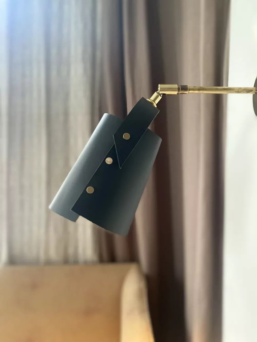 BUCKET WALL LIGHT