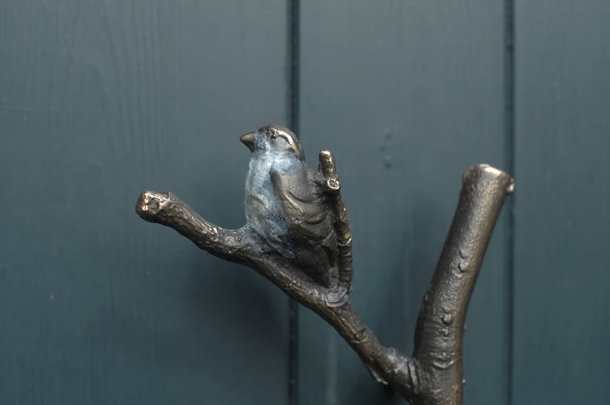 CHESTNUT BRANCH PULL WITH PERCHED SPARROW