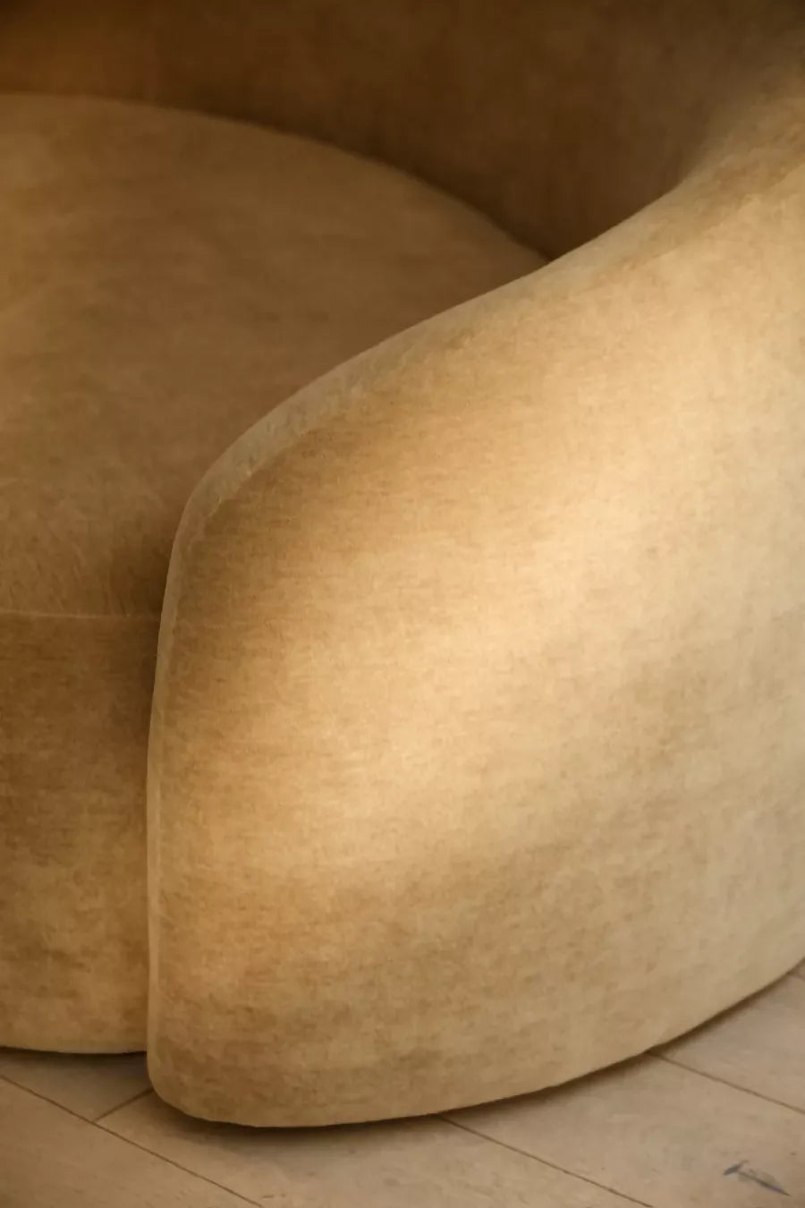 THE GOLBORNE SOFA BY COLLECTION SEVEN