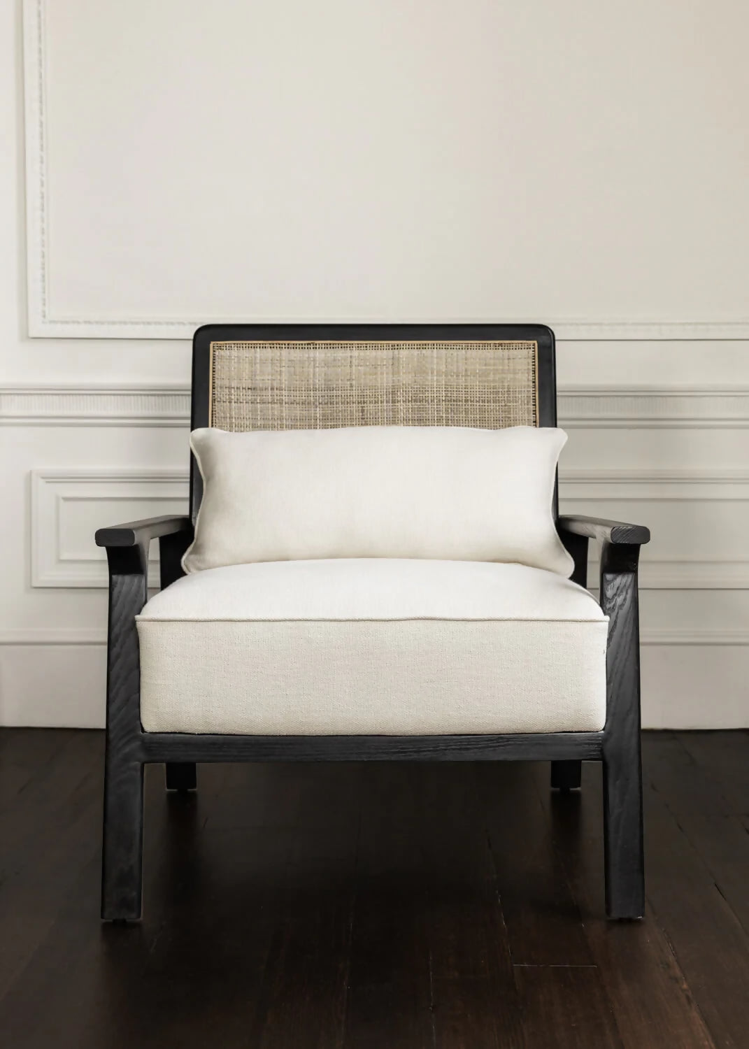 THE HOLLAND CHAIR BY COLLECTION SEVEN