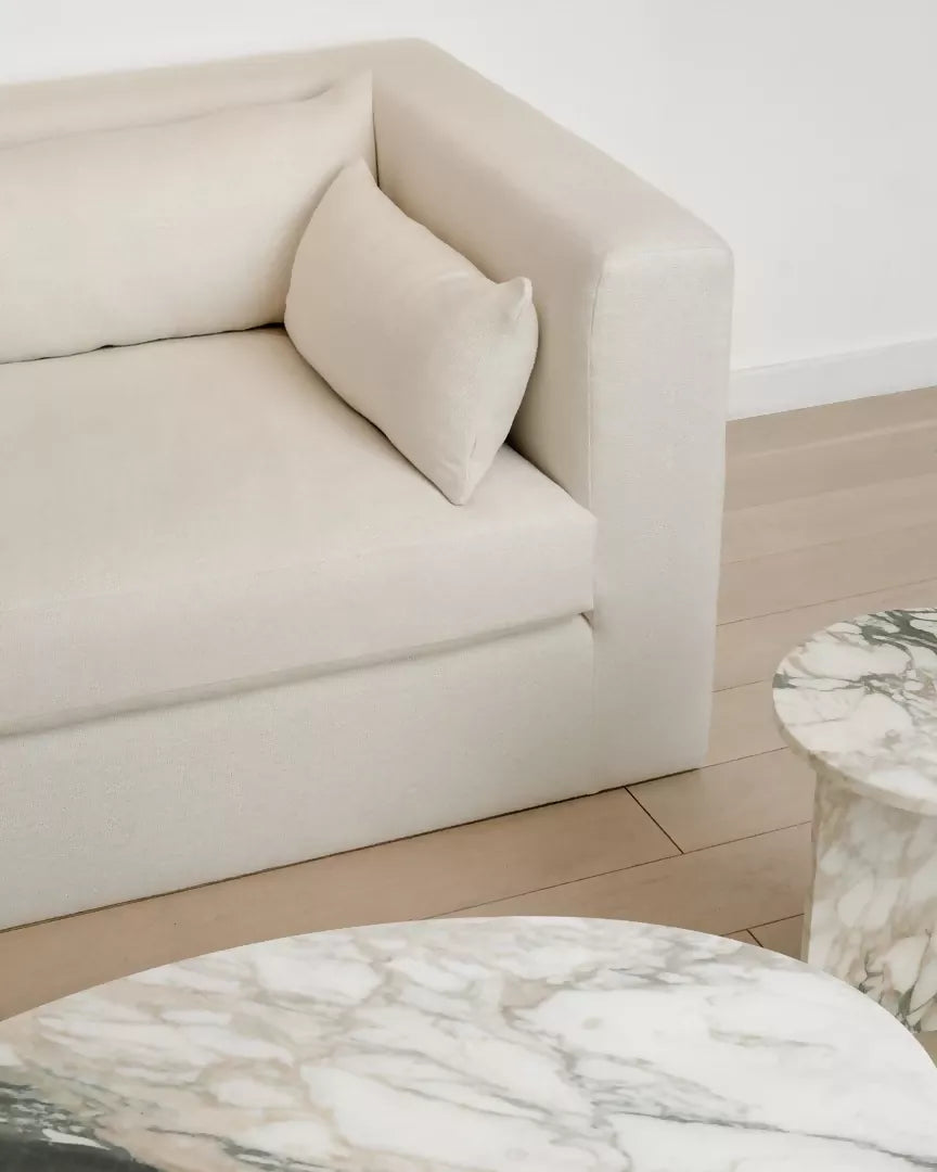 THE COURTNELL SOFA BY COLLECTION SEVEN