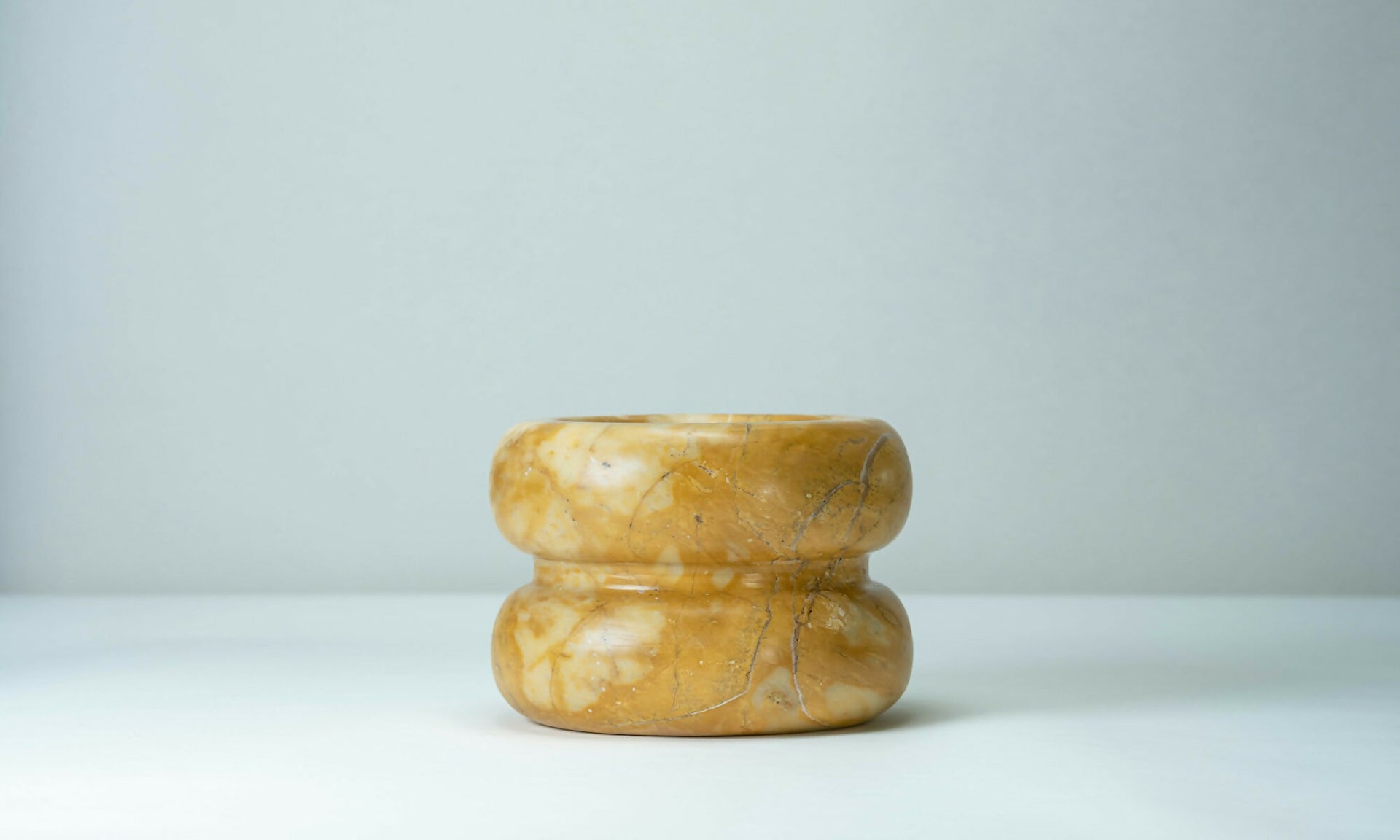 OBJ_1.01 VESSEL BY ORIOR