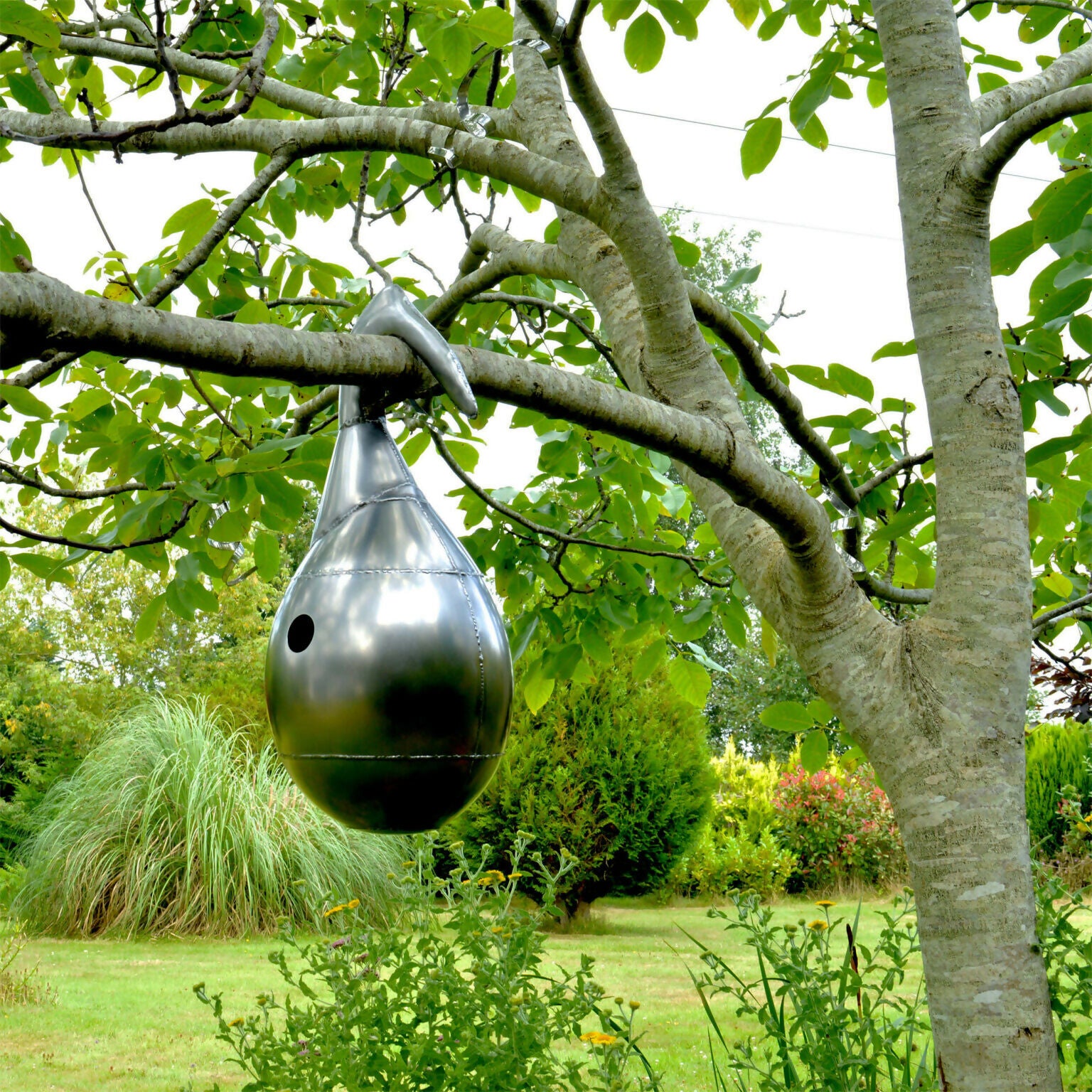 TABI JACKSON GEE EDIT: OVULO BIRDHOUSE BY JACLYN PAPPALARDO