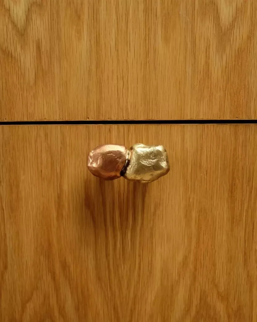 OLIO PULL NO. 1 BY MAHA ALAVI