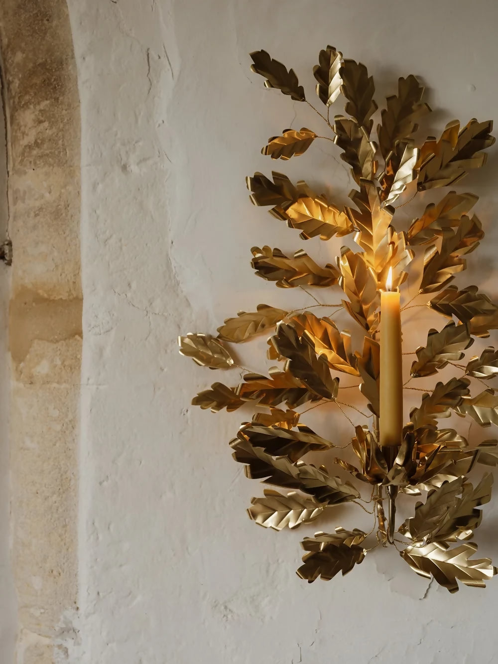 OAK CANDLE SCONCE BY JESS WHEELER