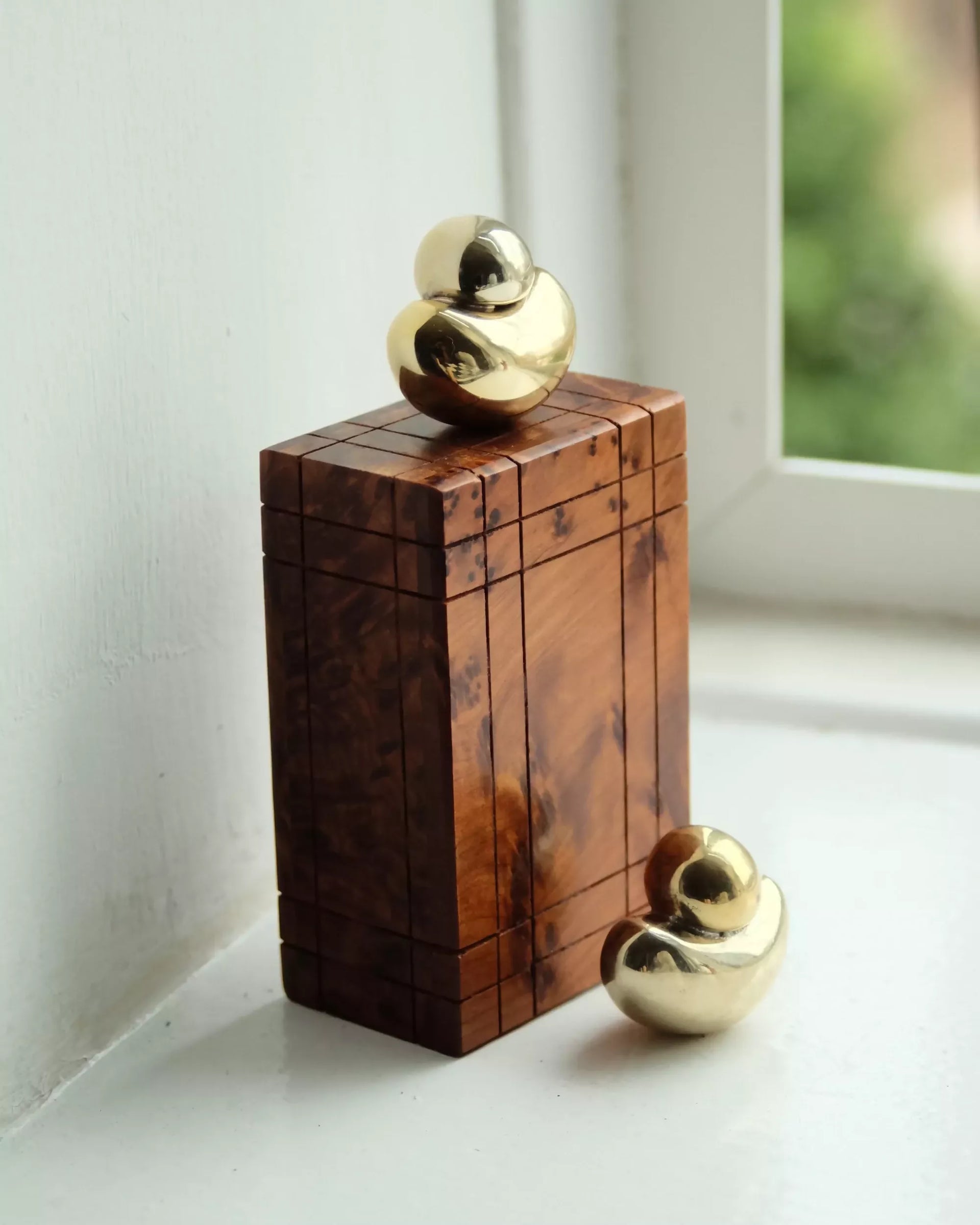 BEAN KNOB BY MAHA ALAVI