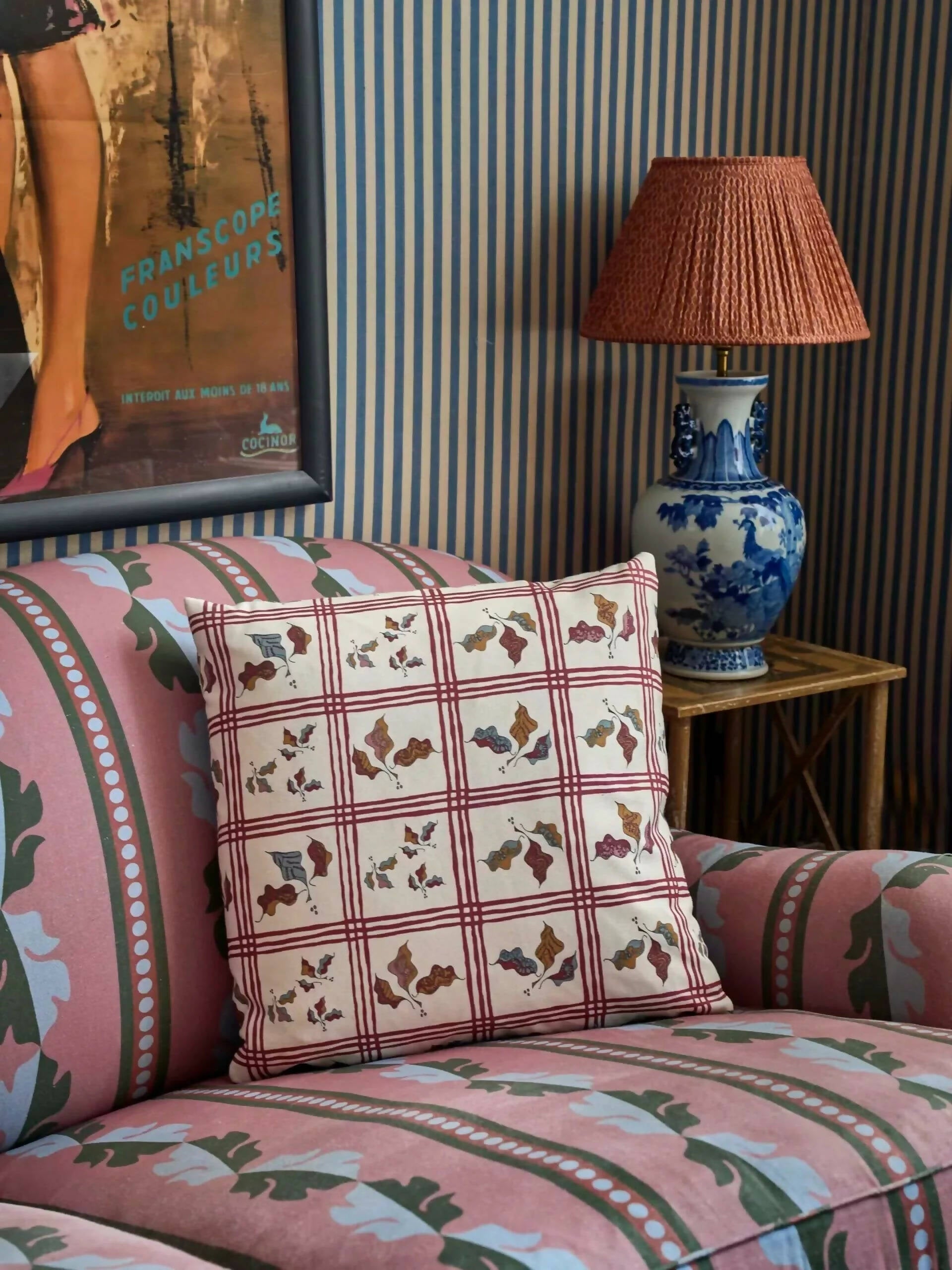 THE GINGHAM LEAF CUSHION BY STUDIO HOLLOND