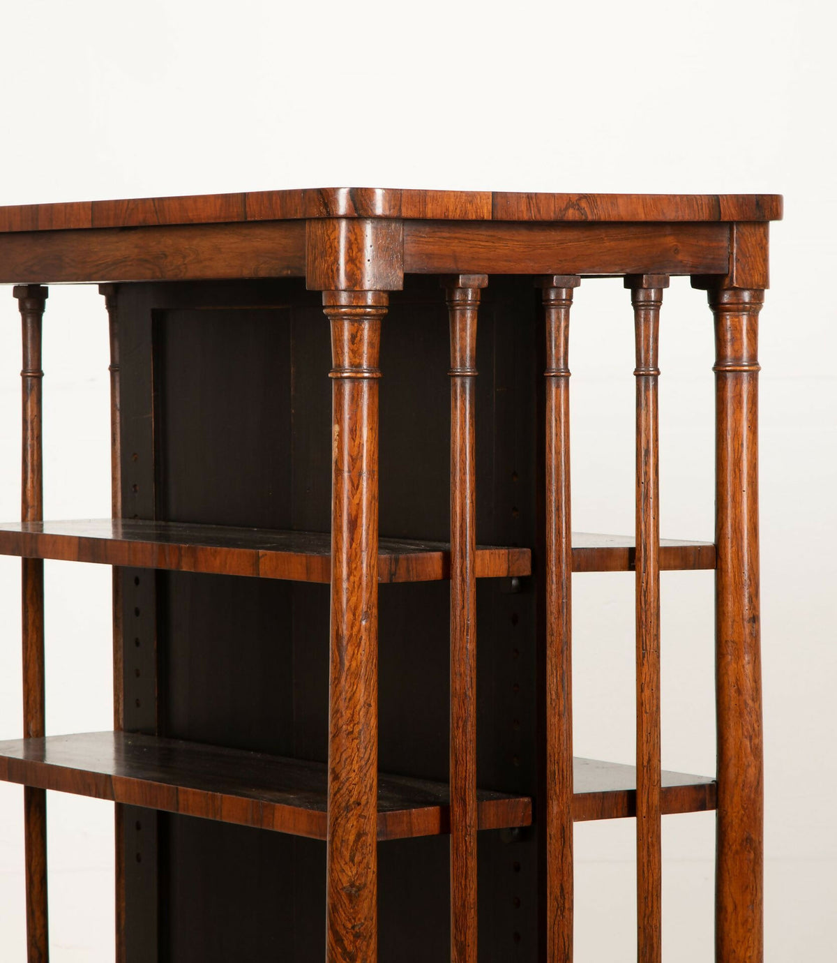 19TH CENTURY REGENCY ROSEWOOD DOUBLE SIDED BOOKCASE