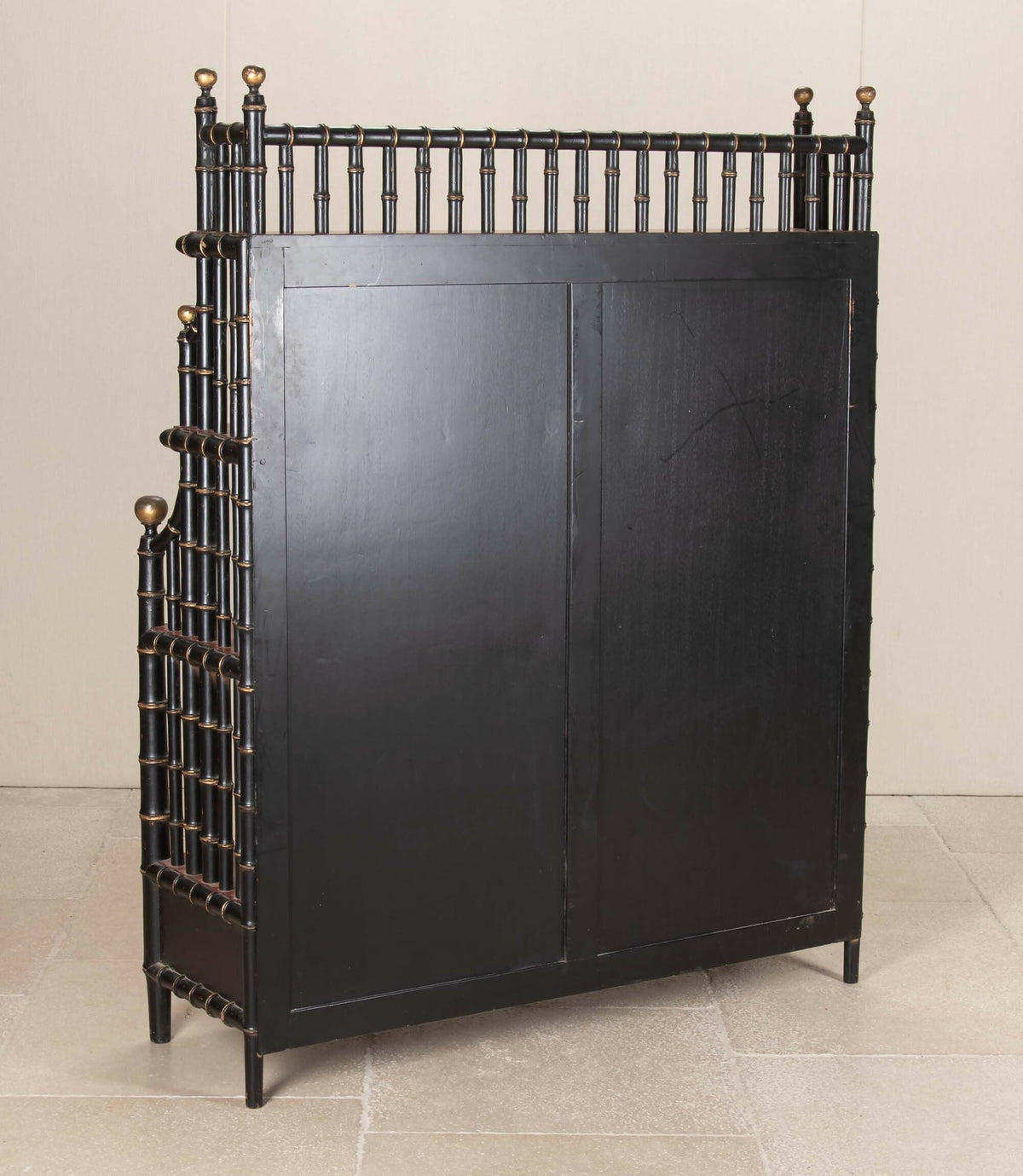 LARGE MID-20TH CENTURY ITALIAN FAUX BAMBOO ÉTAGÈRE WITH CHINOISERIE DRAWERS