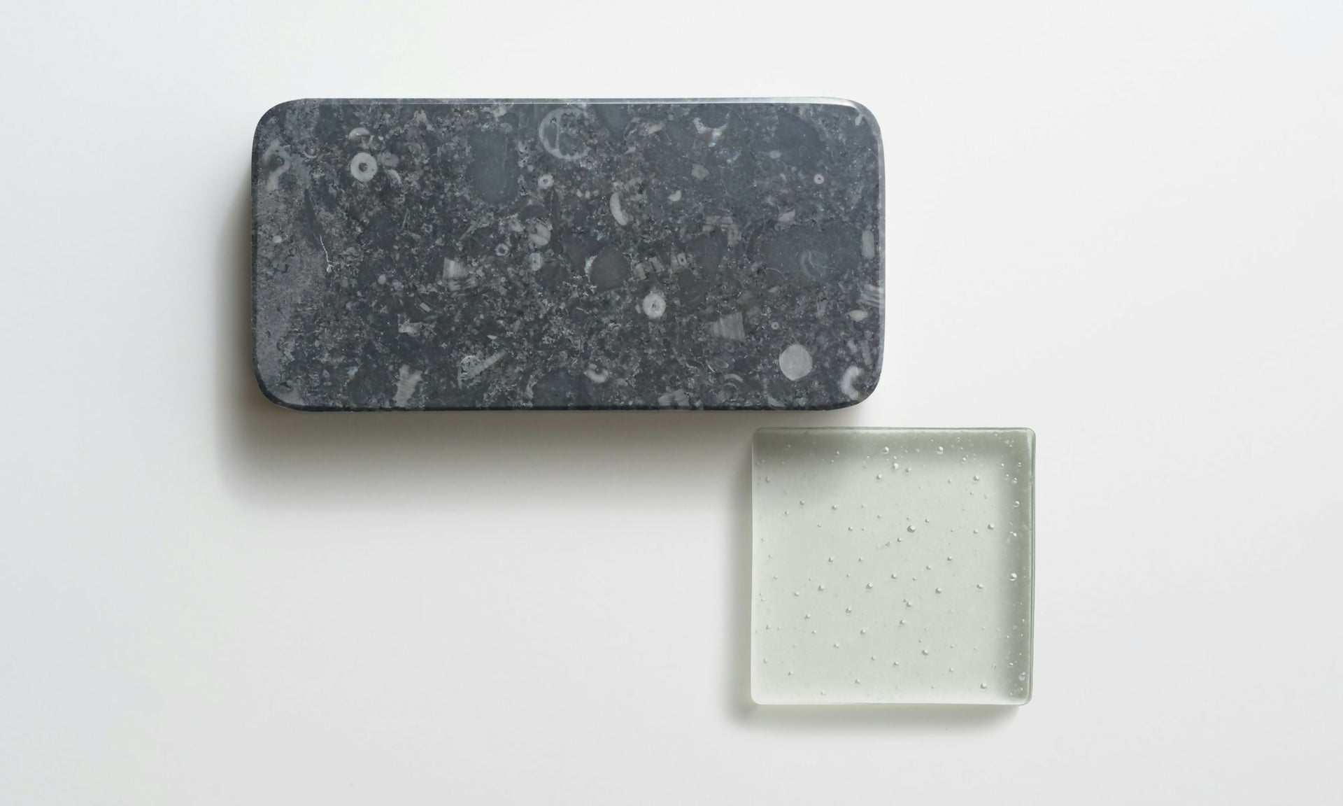 EASCA TABLE - COMBINATION OF IRISH CRYSTAL AND STONE BY ORIOR
