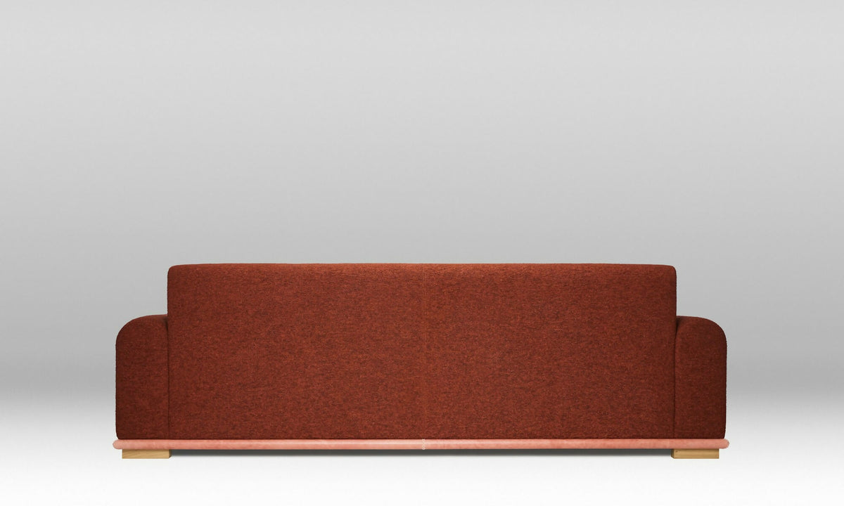 GIAN SOFA - CURVACEOUS FORM BY ORIOR