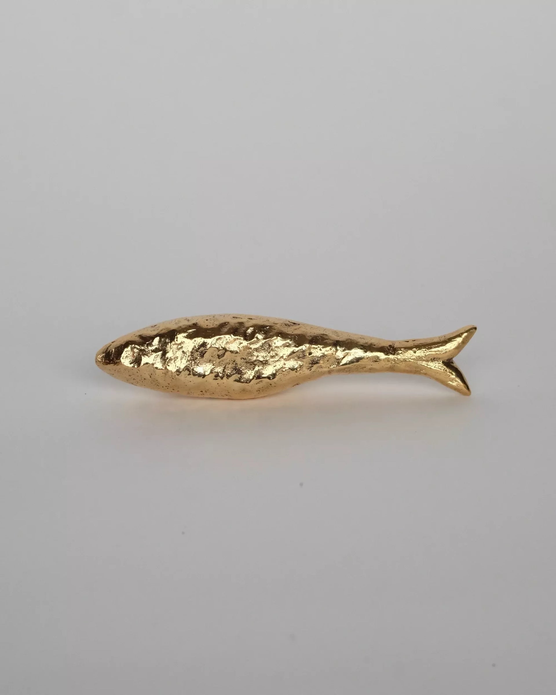 FISH KNOB/HOOK BY MAHA ALAVI