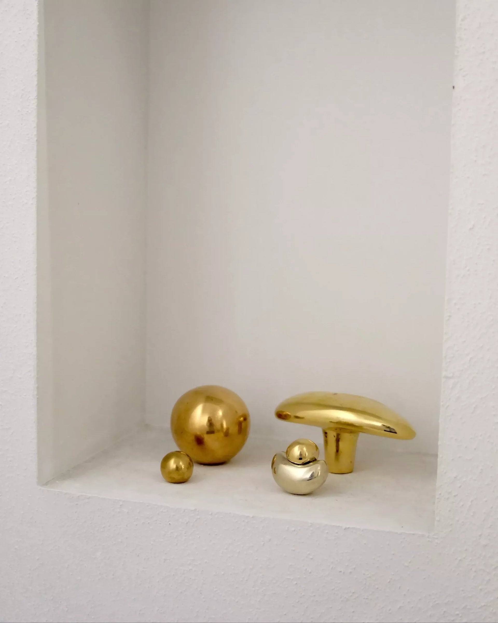 BEAN KNOB BY MAHA ALAVI