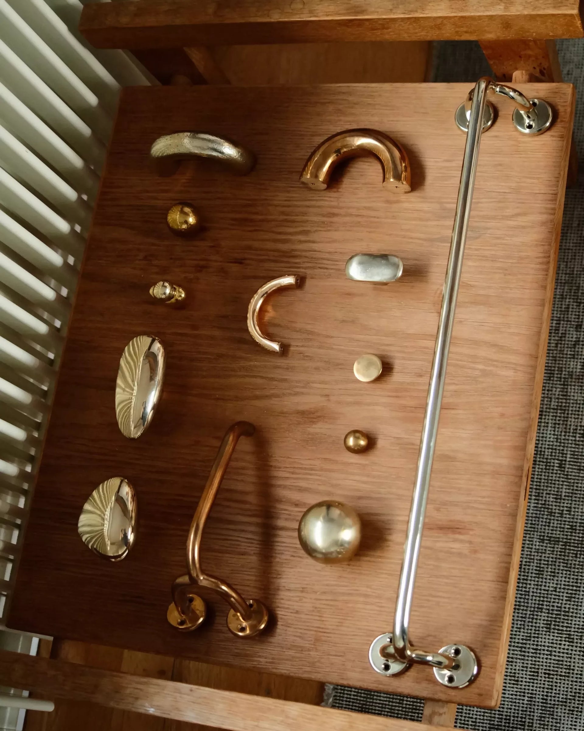 FAUNA TOWEL BAR BY MAHA ALAVI