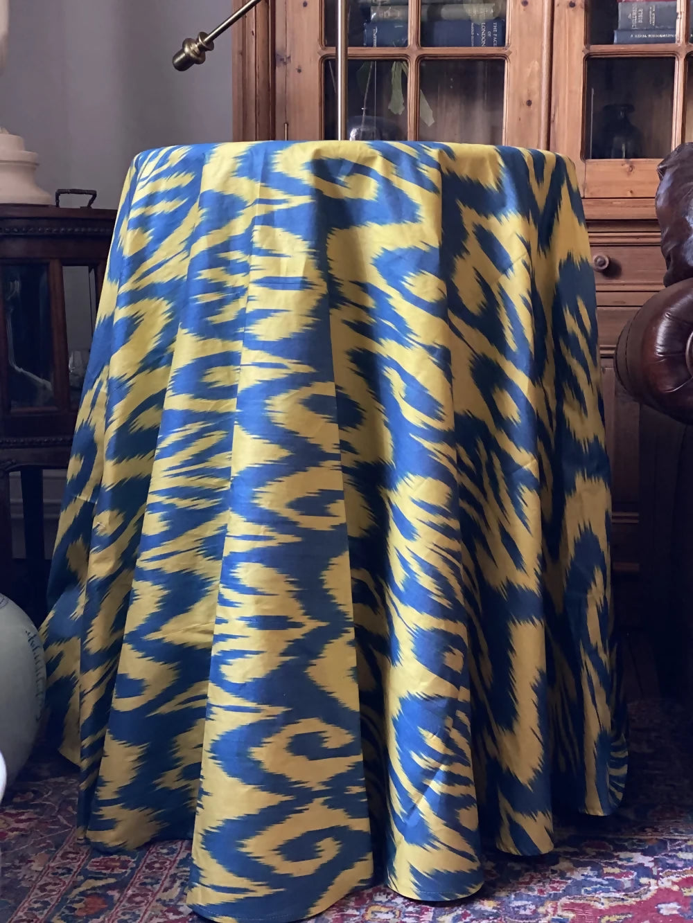 HANDMADE TURKISH IKAT ROUND TABLECLOTH (BLUE AND YELLOW)