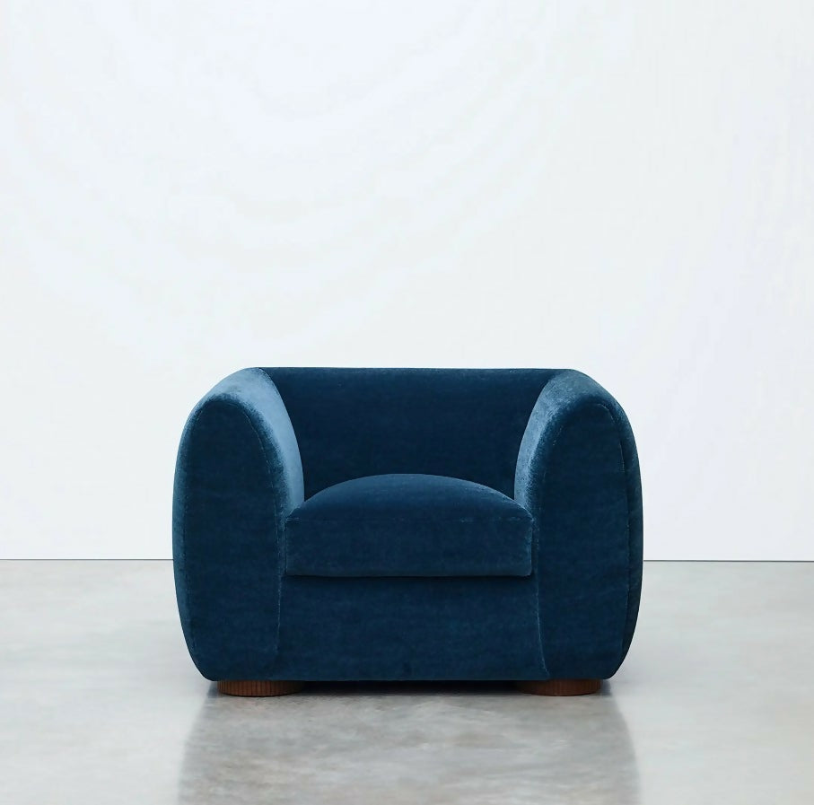 SENNEN ARMCHAIR