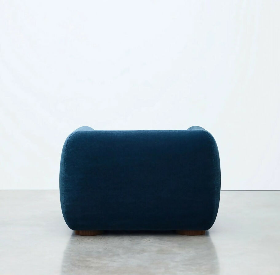 SENNEN ARMCHAIR