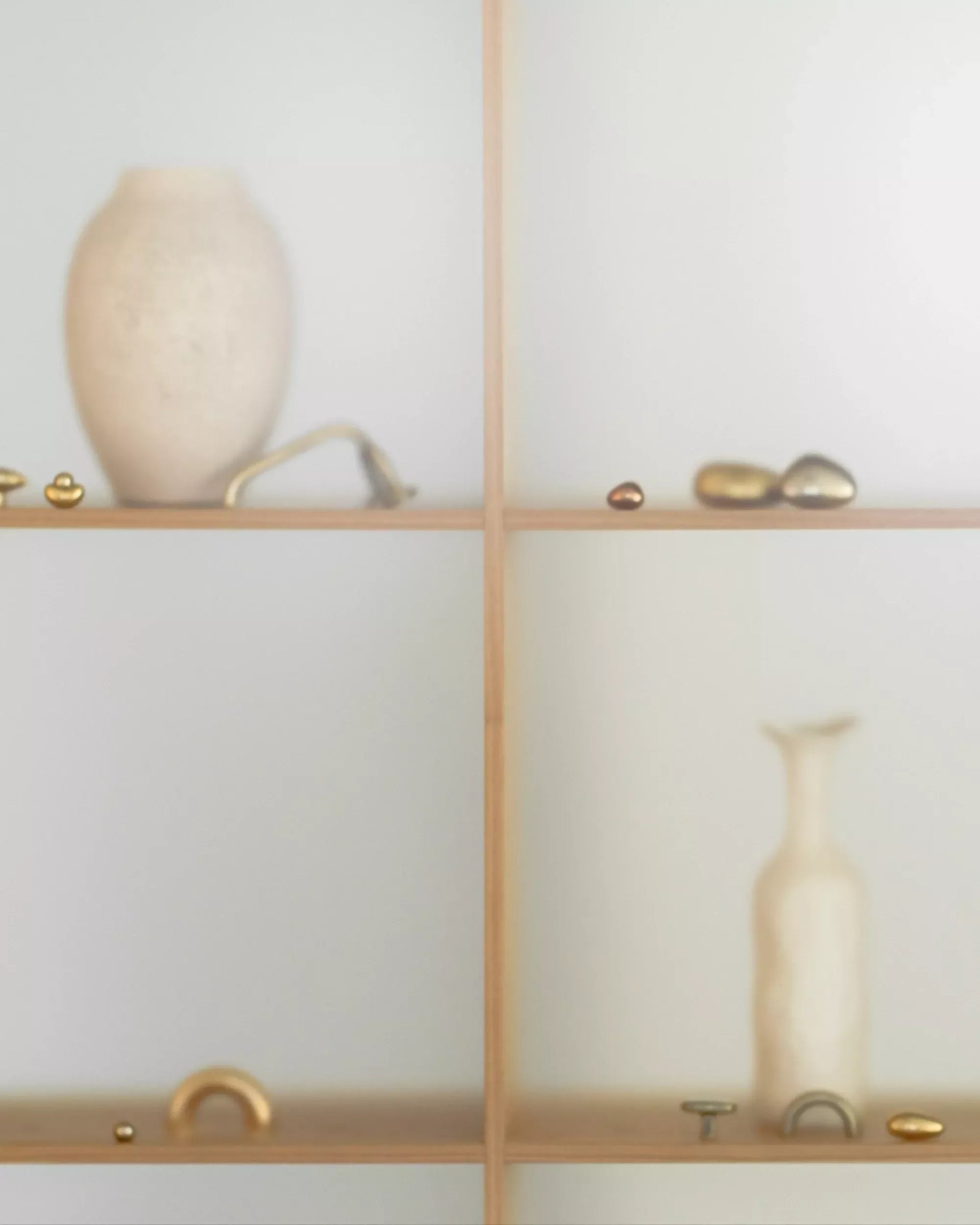 BEAN KNOB BY MAHA ALAVI