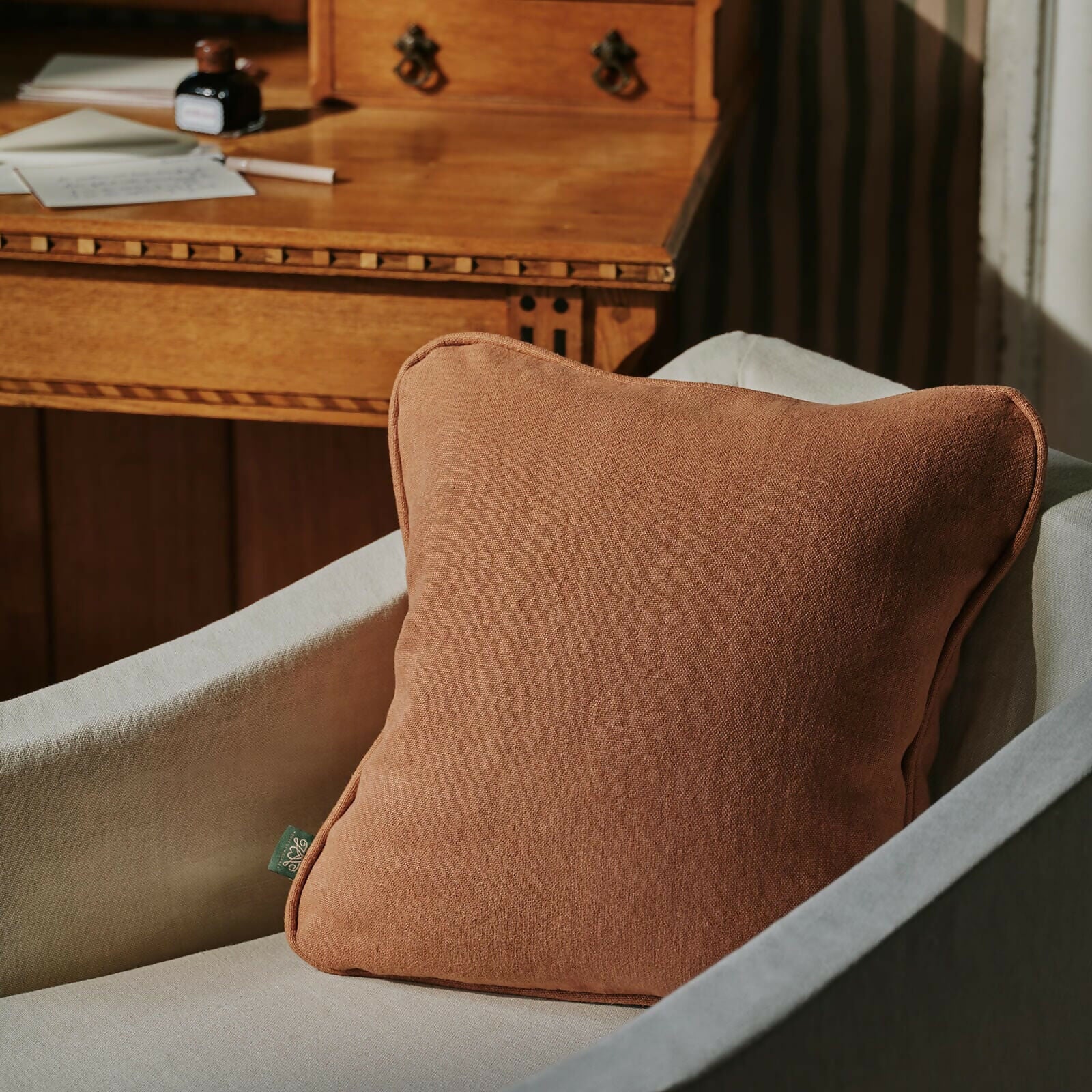 ss25_hemp-cushion-orange_bb331e1d-c742-4608-a3be-dcb359d35c4a_2000x